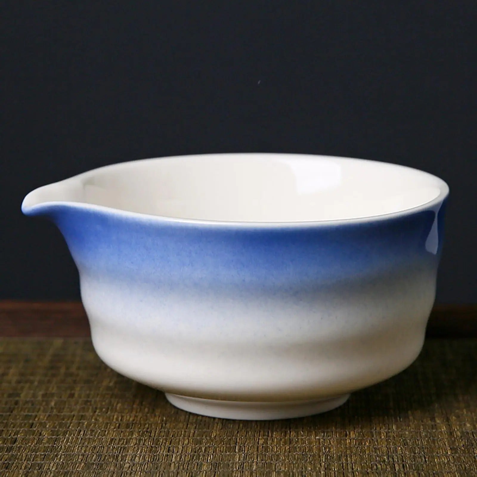 Handcrafted Ceramic Matcha Bowl (茶碗 Chawan)